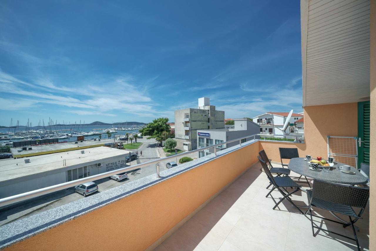 Apartmani Andora,Centar-Vodice Kültér fotó