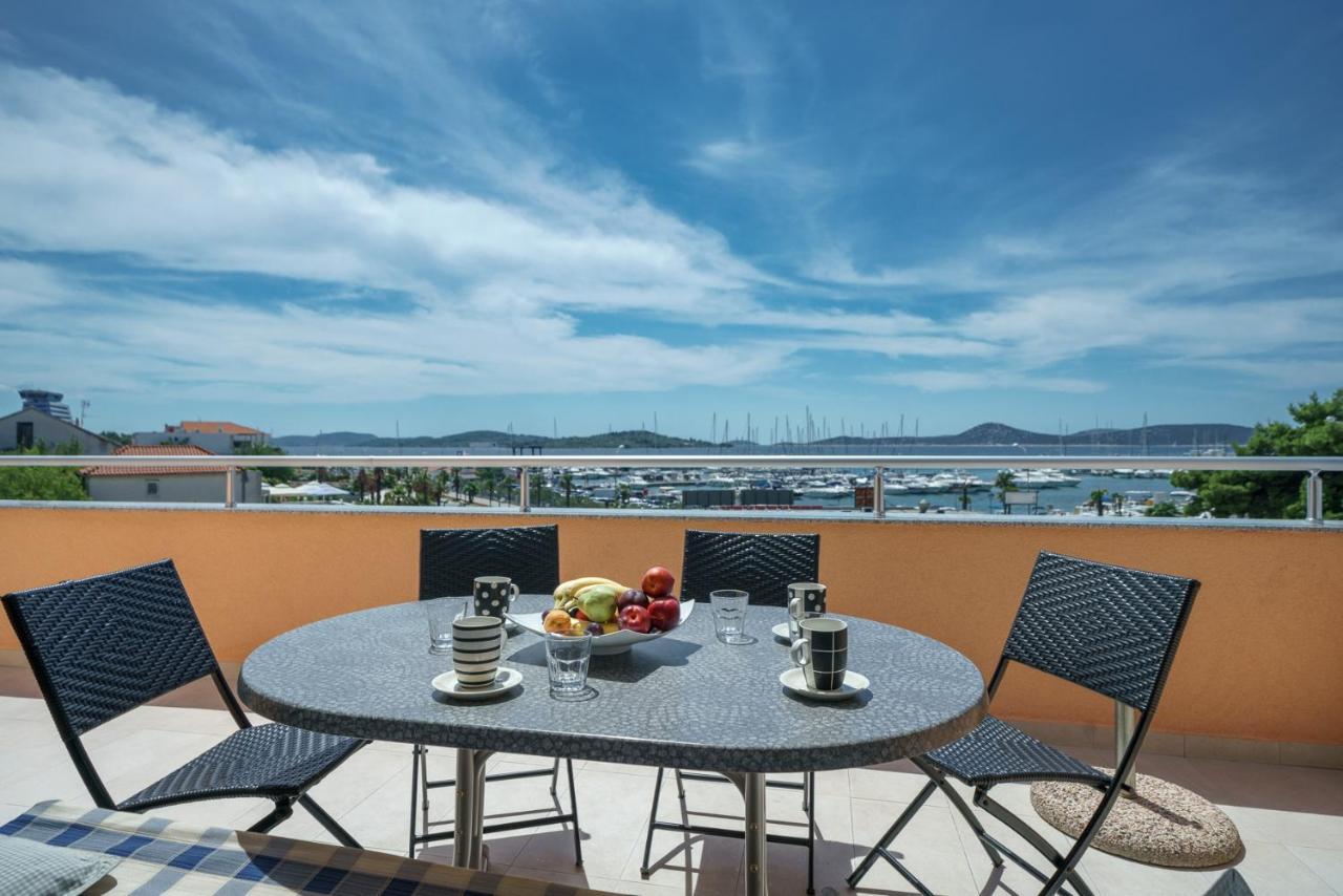 Apartmani Andora,Centar-Vodice Kültér fotó